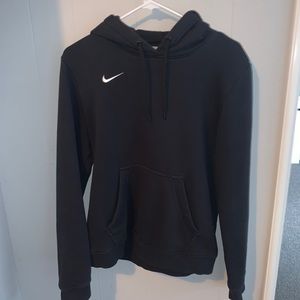 Nike women’s sweatshirt